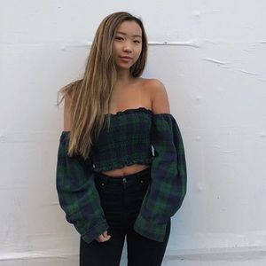 ❤️SOLD❤️ LF plaid crop top